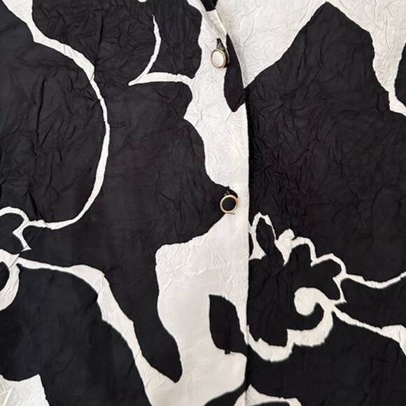 House Harlow 1960 Women’s Black and White Cropped Long Sleeve Blouse size L Nwt - Picture 8 of 8